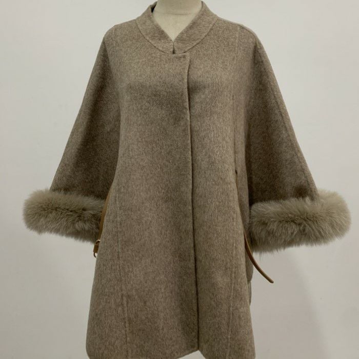 一部即納 3color ケープ フォックスファー ウールコート | LiLiRena