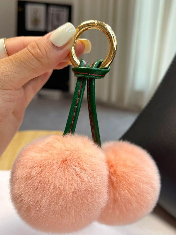 予約 4color ファー さくらんぼ チャーム | LiLiRena